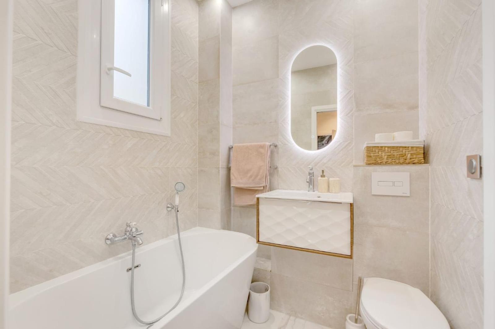 Appartement Luxurious Flat Champs Elysee Parijs